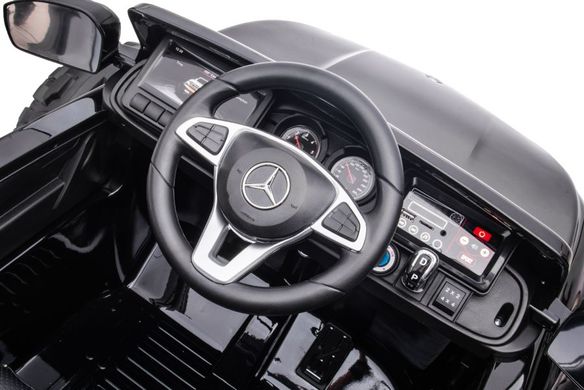 Электромобиль Lean Toys Mercedes DK-MT950 4x4 Black Лакированный
