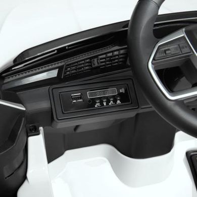 Электромобиль Bambi Audi e-tron Sportback M 4806EBLR-1 White